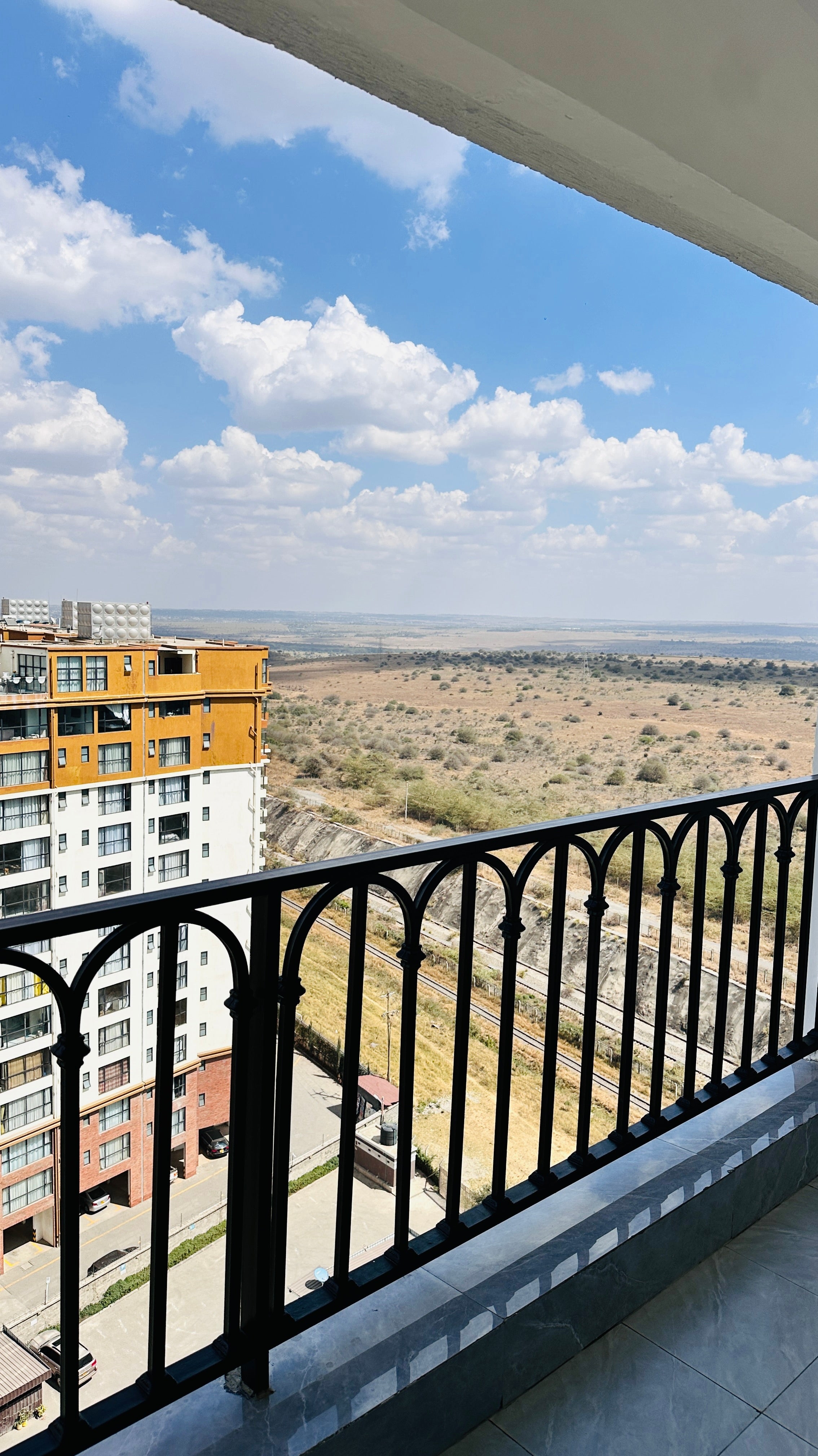 One Bedroom Airport Accommodation At The Edge Of Nairobi National Park