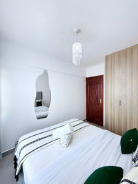 Cosy One Bedroom Near Town