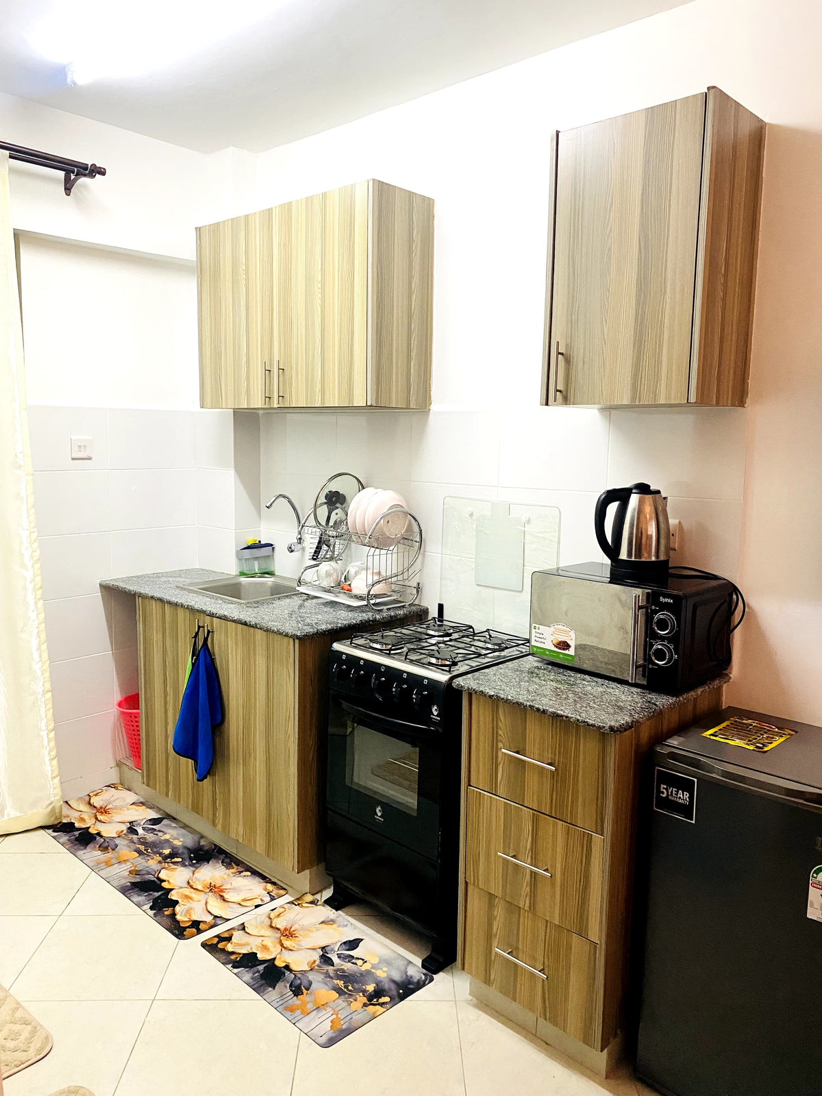 Elegant and affordable studio near CBD and Westlsnds