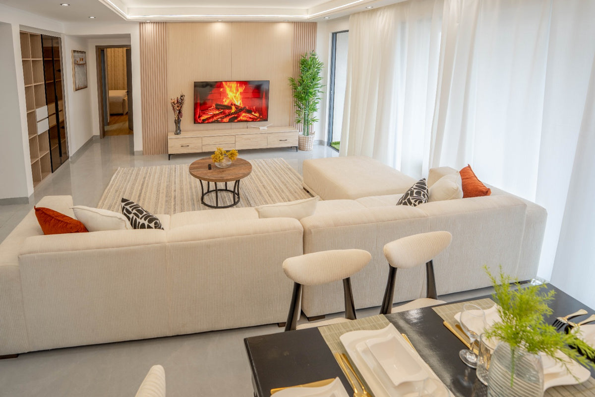 Spacious Three bedroom apartment | Balcony Pool and Gym