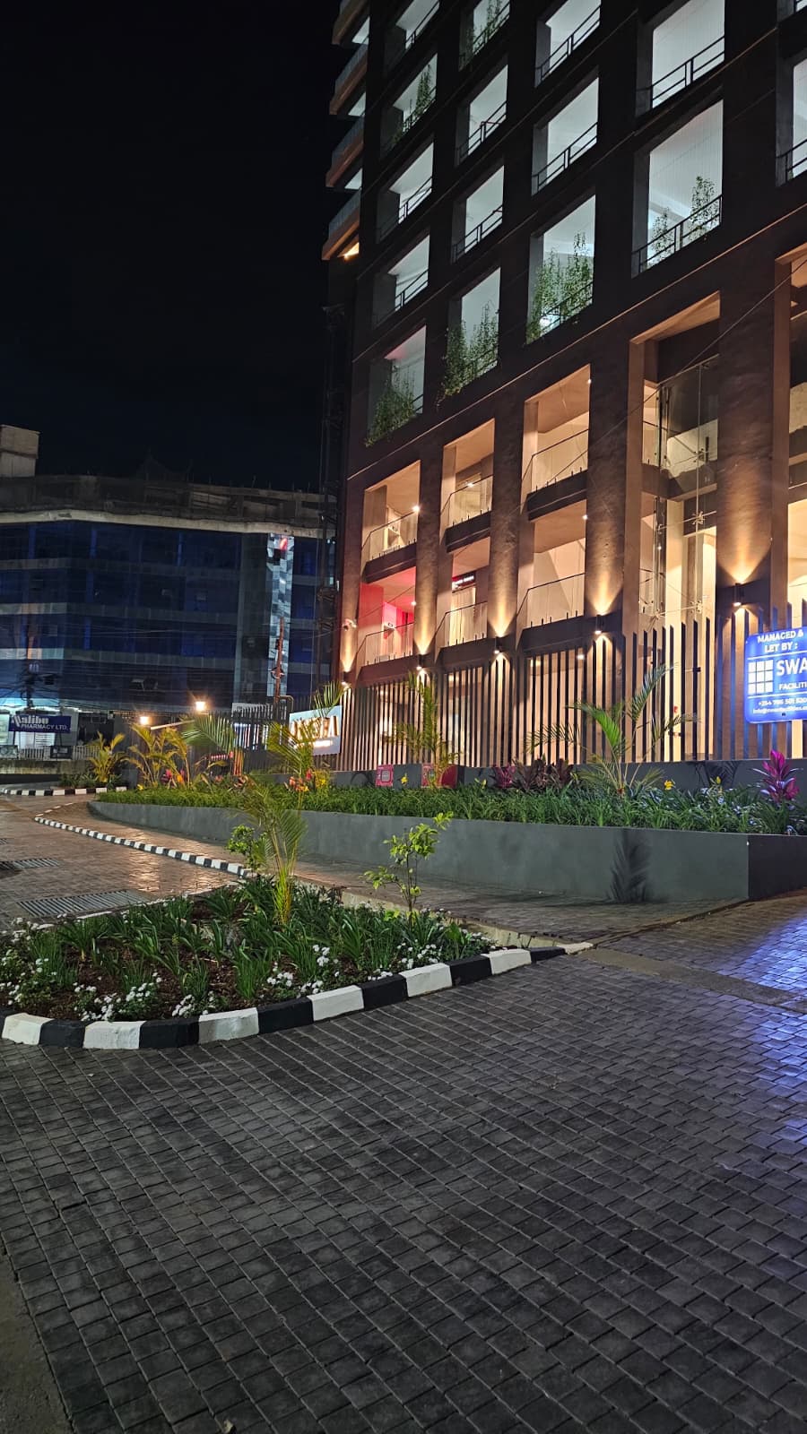 Upperhill Studio on 30th Floor