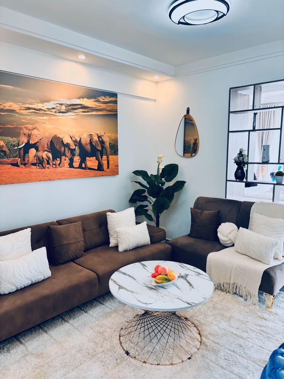 Lavington Spacious Studio Airbnb