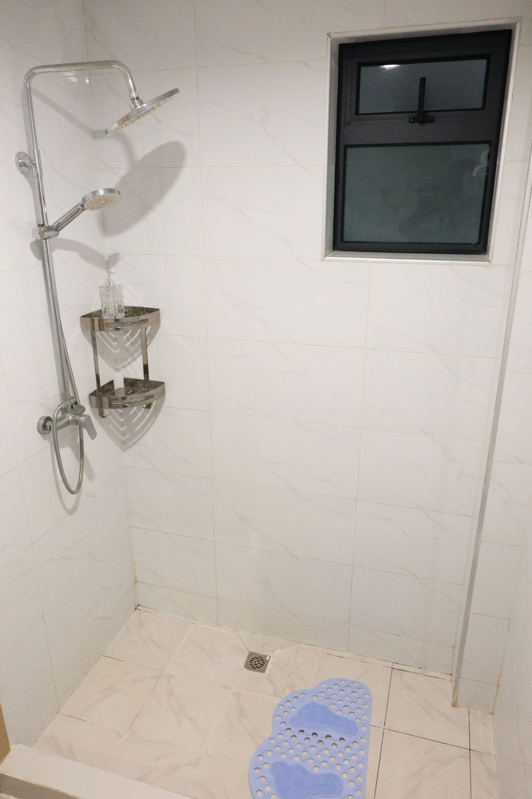 Ruaka Studio | Near Gigiri and UN |Swimming pool