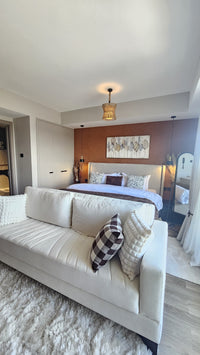 Upperhill Studio on 30th Floor