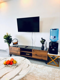Lavington Spacious Studio Airbnb